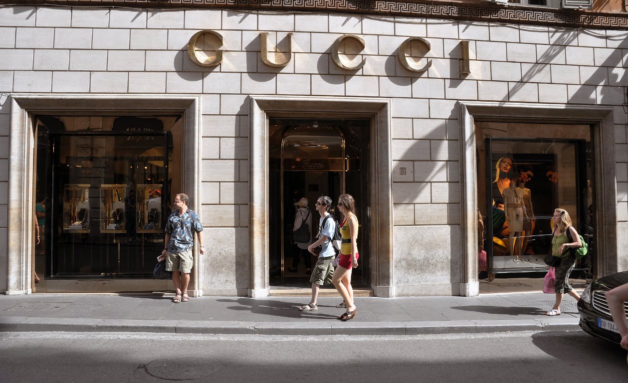 The RealReal, Gucci partner launch online