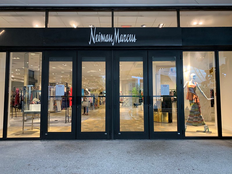 London-based Farfetch invests up to US $ 200 million in Neiman Marcus Group