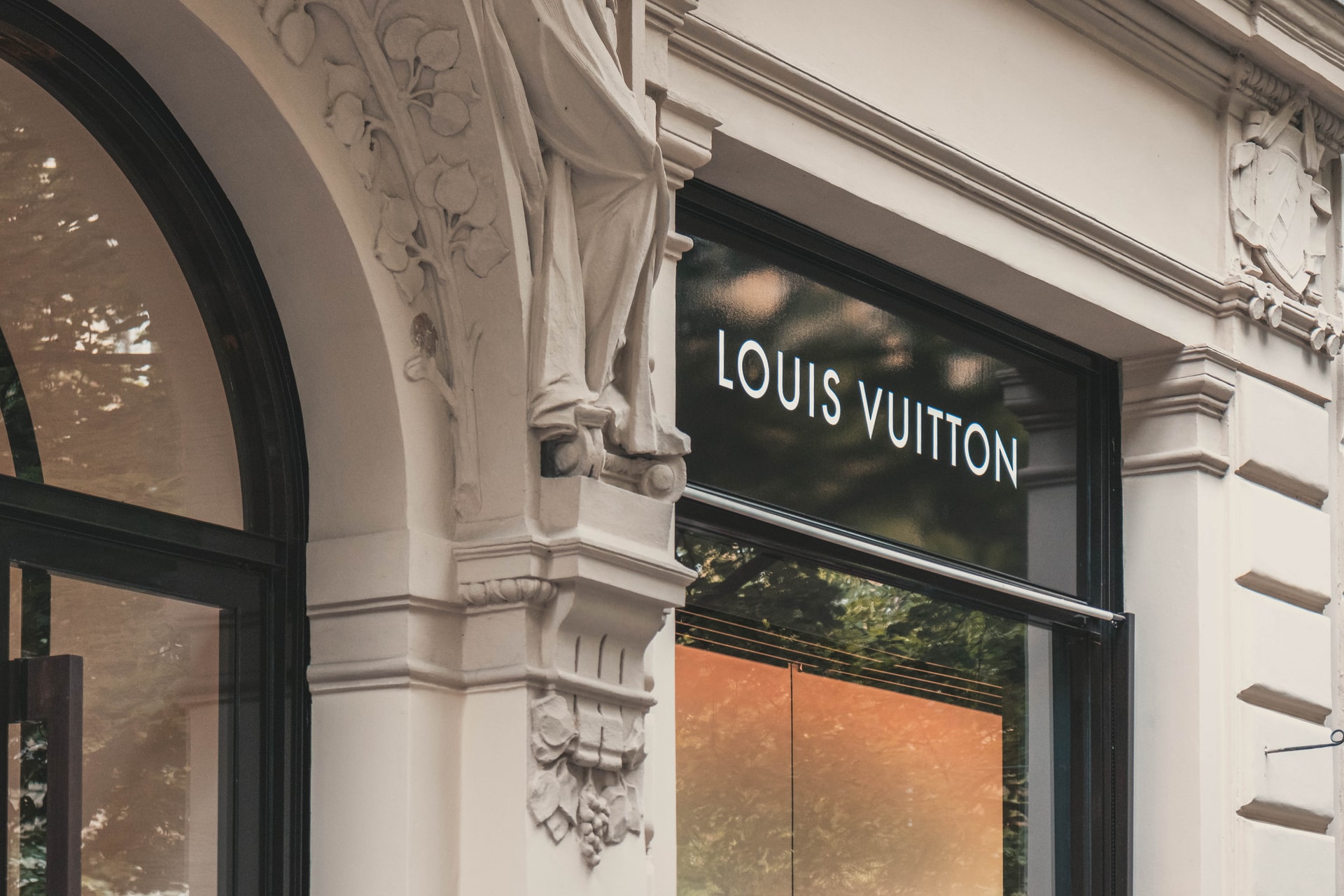 LVMH Shares Edge Higher As Sales And Profits Rise