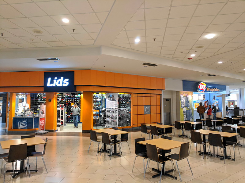 Collegiate sports gear focus of new stores launched by Lids – Indianapolis  Business Journal