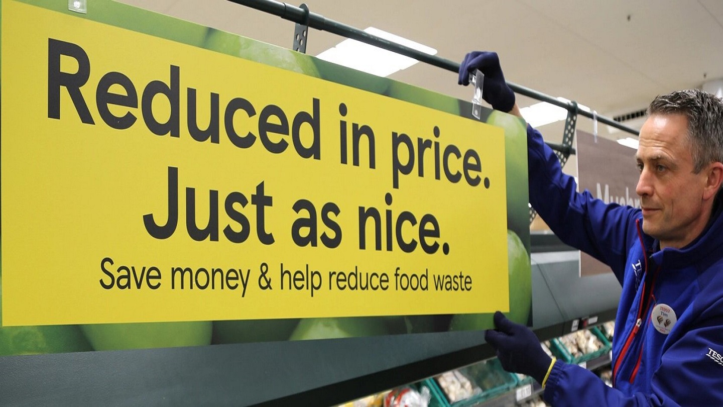 Tesco adds new signage for mark-down areas in 300 stores