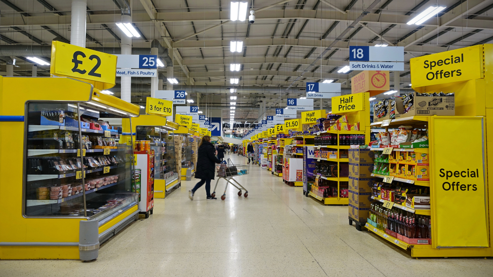 Tesco freezes prices on 1,000+ everyday products