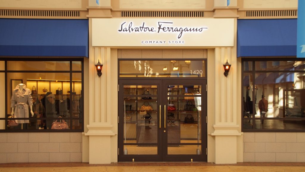 Ferragamo outlet clearance