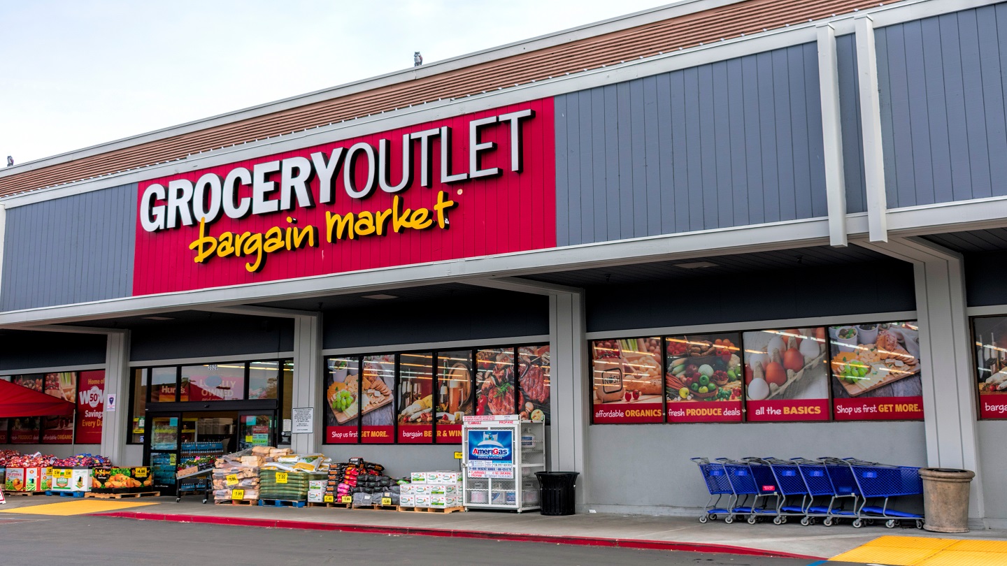 Grocery Outlet agrees to acquire United Grocery Outlet