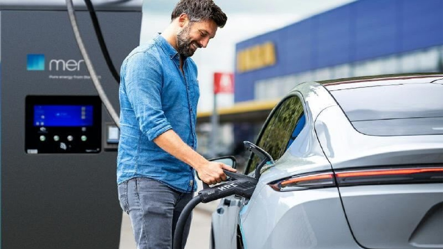 IKEA and Mer partner to fit 1 000 EV charging points in Germany